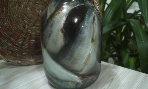 Как солить селедку дома: идеальный рецепт для любителей рыбы