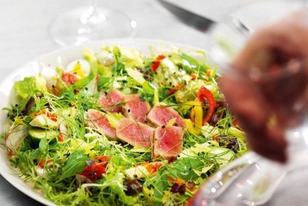 Салат Нисуаз с Базиликом