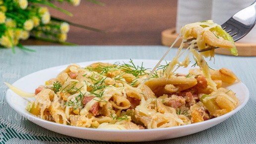 Идеальный ужин: Макароны с ветчиной и кабачком, которые исчезают мгновенно