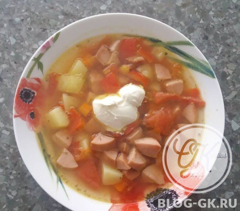 Согревающий финский суп с сардельками и овощами за полчаса