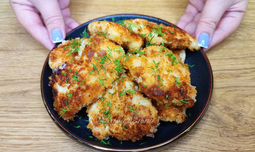 Как приготовить невероятные котлеты из минтая всего за несколько минут