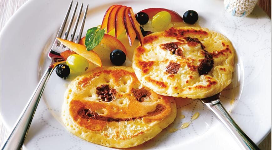 Оладушки с улыбкой: идеальный завтрак для детей и взрослых