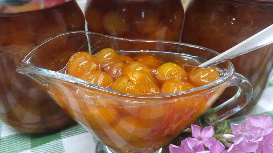 Как сохранить летние ароматы: рецепты варенья, компота и желе из сливы и алычи