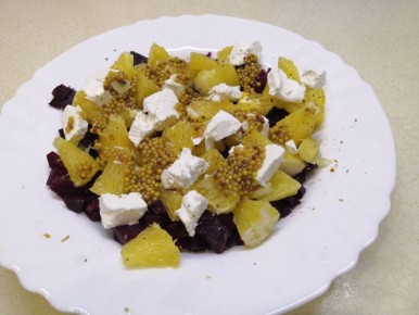 Непривычный салат, который удивит своим вкусом