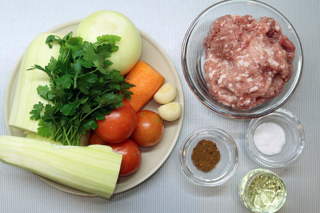 Нежные кабачки с фаршем: просто и вкусно