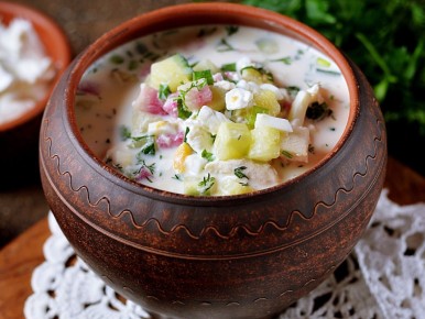 Окрошка с творогом: новый взгляд на традиционное летнее блюдо