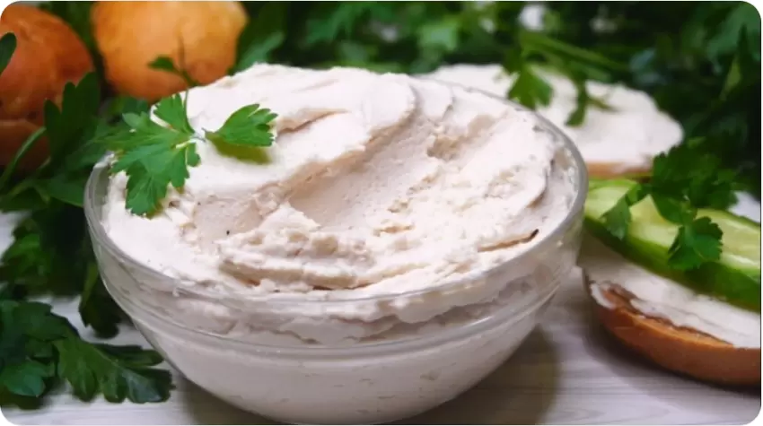 Как превратить остатки курицы в нежный паштет для идеального завтрака