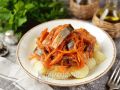 Как сделать селедку с маринадом, которая затмит красную рыбу